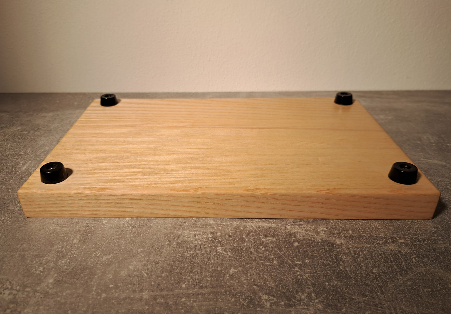 Epoxy Schneide- Servierbrett aus massiver Eiche