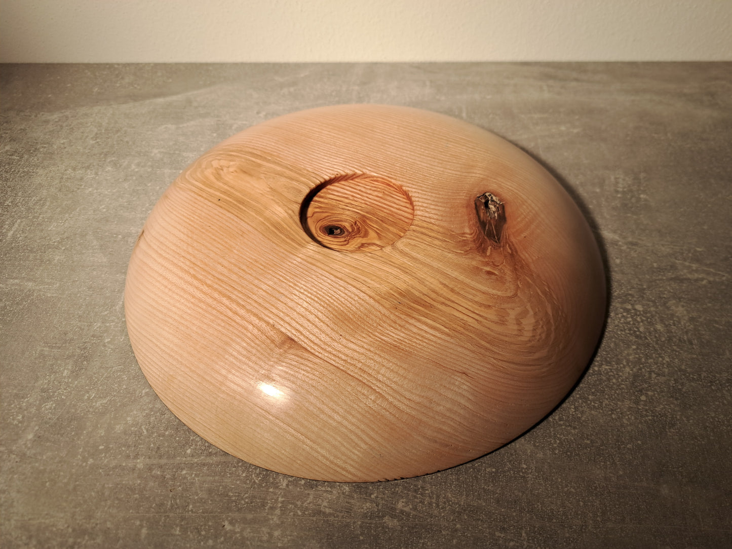 Schale aus Eschenholz