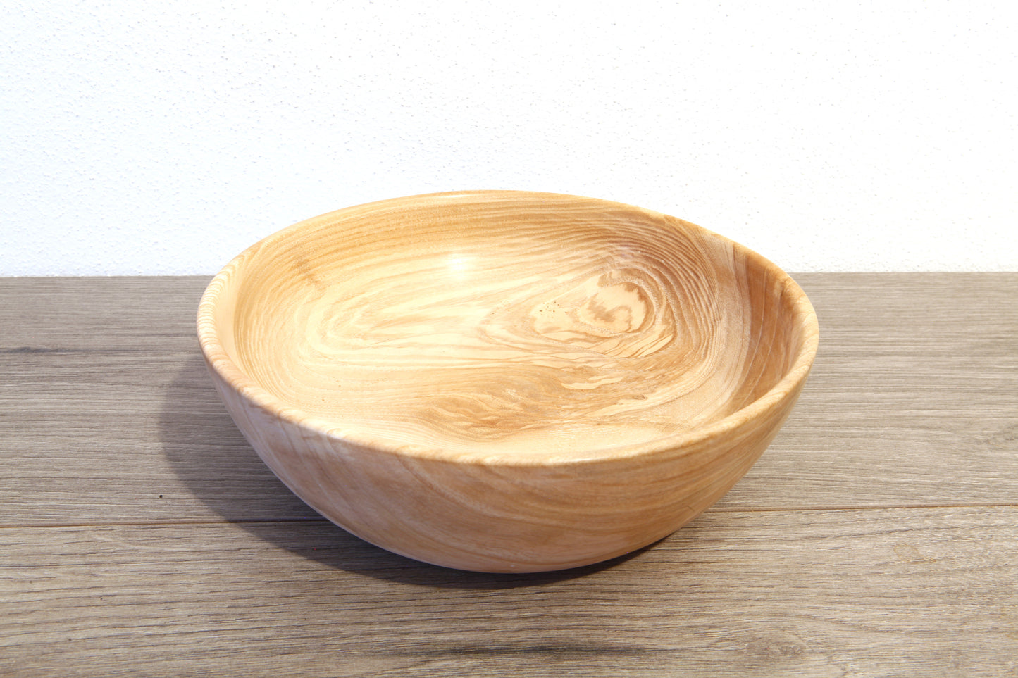 Schale aus Eschenholz